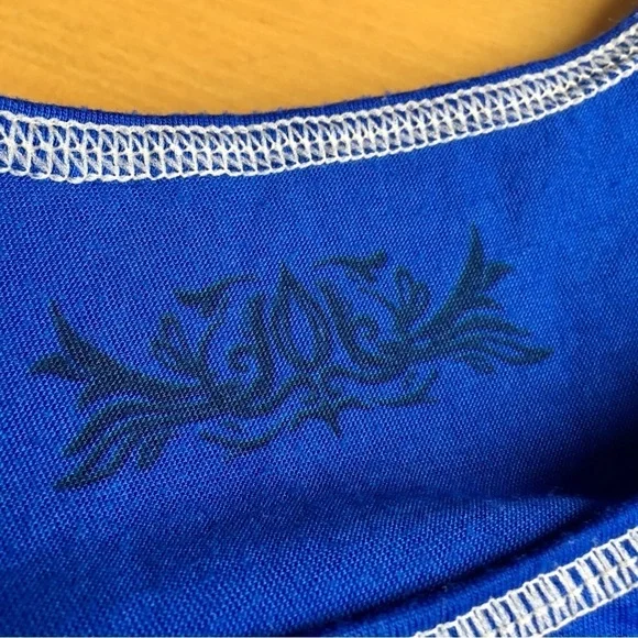 Butterfly Graphic Short Sleeve Tee, Royal Blue, Green, Black, Size XS - Picture 7 of 15